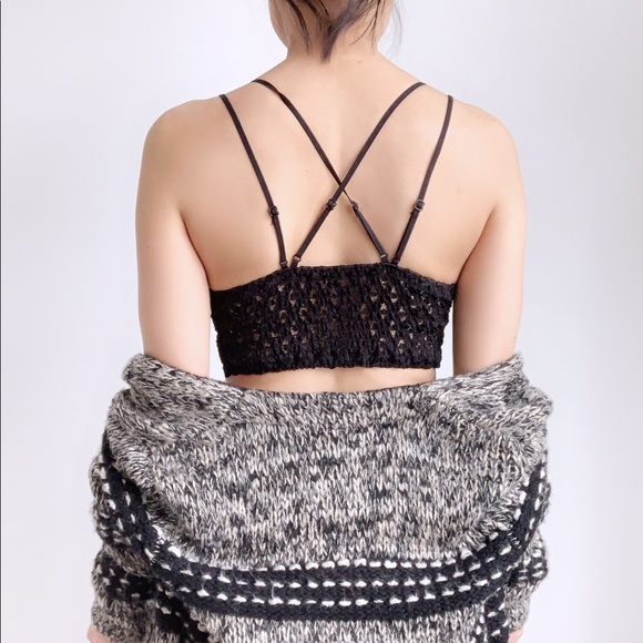 BOHO SCALOPPED LACE BRALETTE - BLACK - Picture 5 of 8